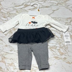 Newborn carters Halloween outfit nwt